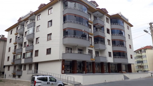 Defne Apartmanı (İsmetpaşa Mah.Çınar Sok.)